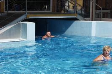 Ungaria Privát Bük, Exteriorul